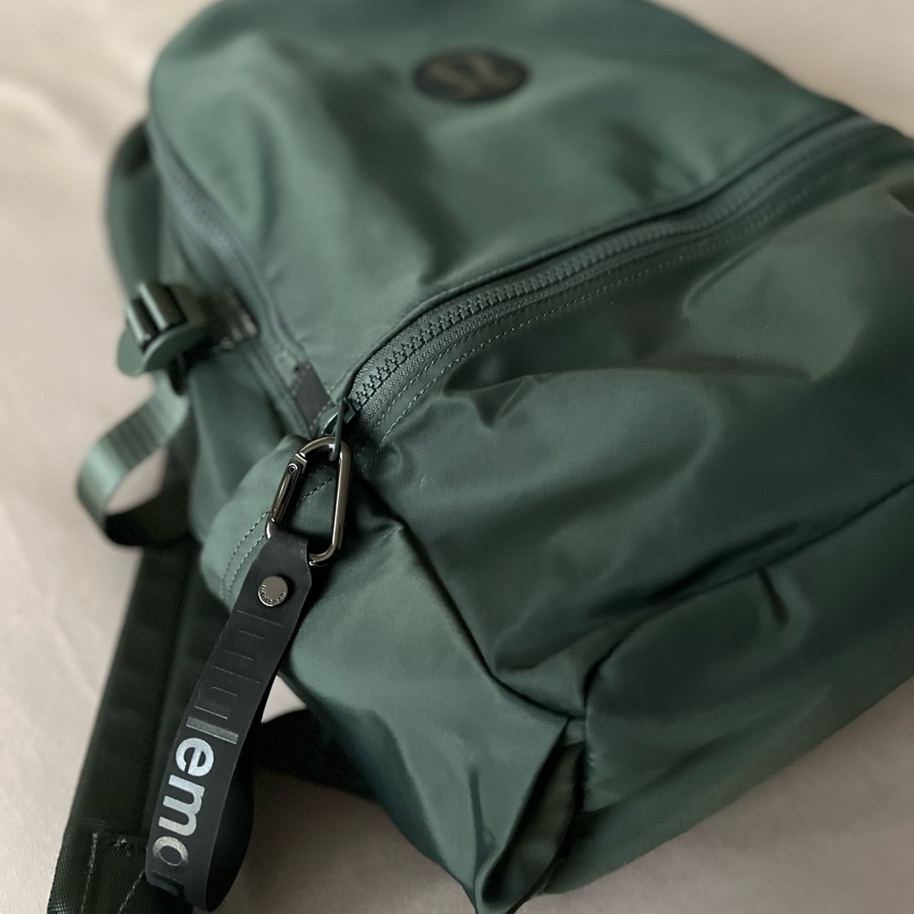 Lululemon Backpack 22L